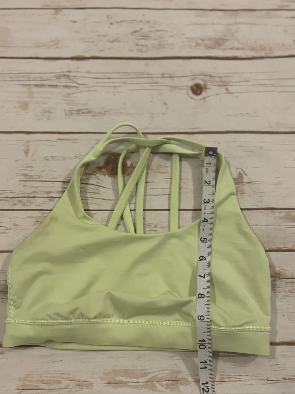 Lululemon Energy Bra *Medium Support, B–D Cups Faded Zap Size 6